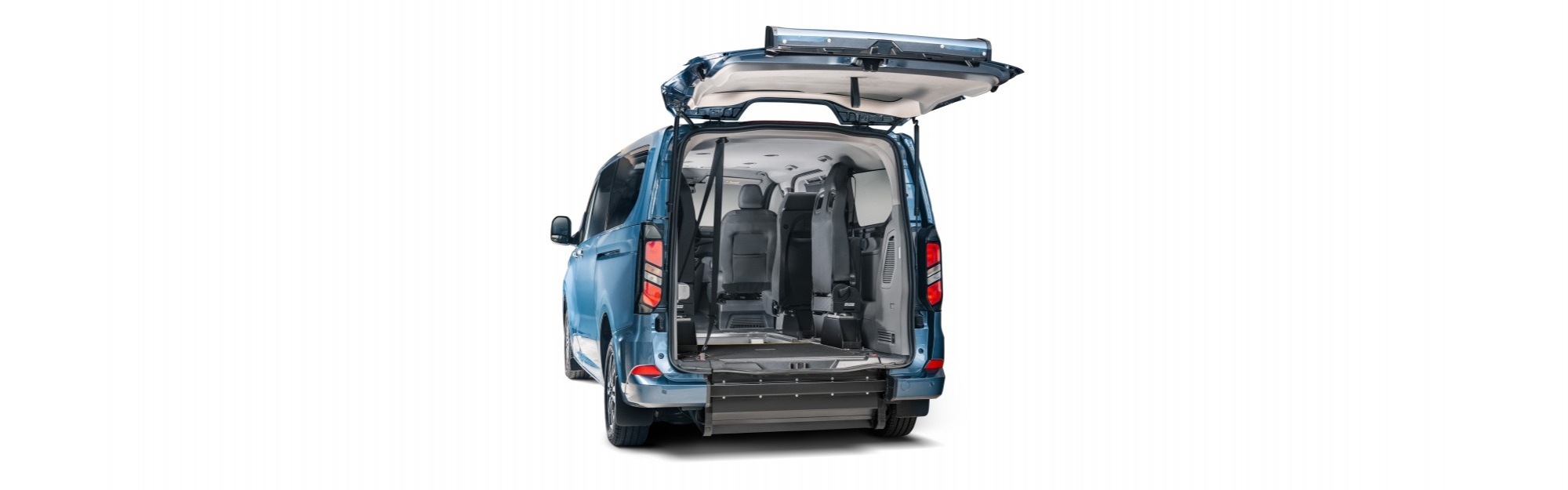 Rearside-ramp-closed-foldedSeats.jpg
